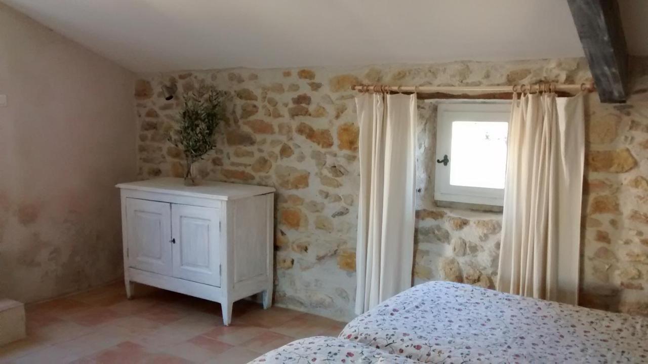 Gite H.Petit Vagnas Exterior photo